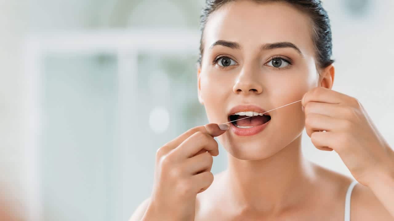 The Link Between Poor Flossing and Gum Disease Maidstone